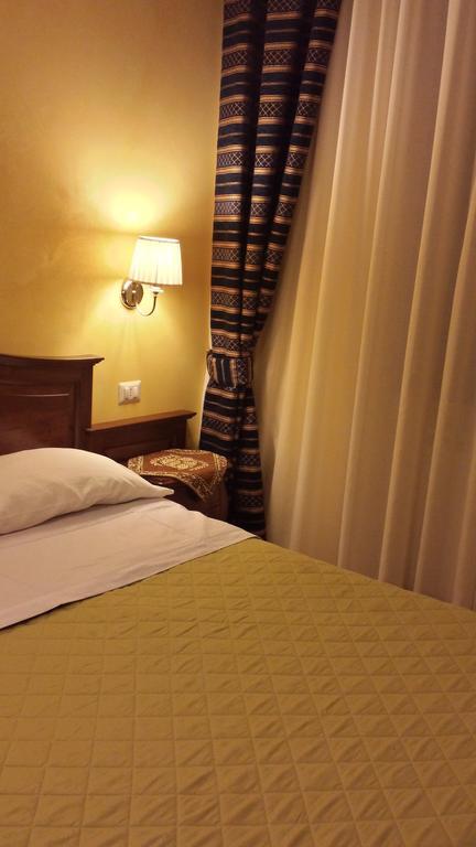 רומא 3 Lati Di Pitagora B&B מראה חיצוני תמונה