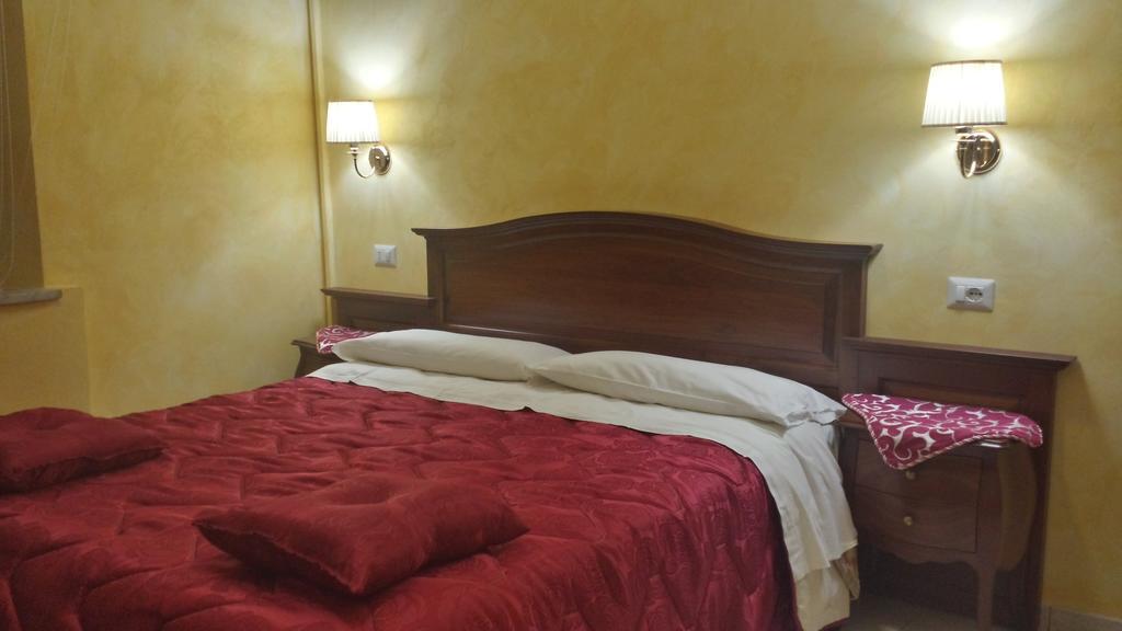 רומא 3 Lati Di Pitagora B&B חדר תמונה