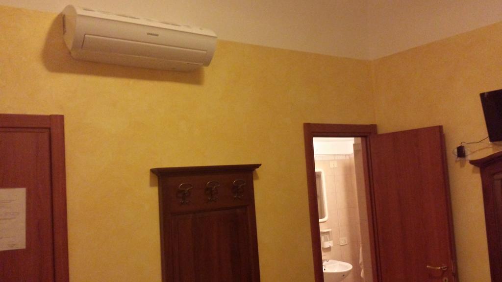 רומא 3 Lati Di Pitagora B&B מראה חיצוני תמונה